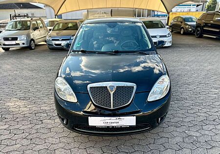 Lancia Ypsilon 1.4 16V Sport MomoDesign*AUTOMATIK*