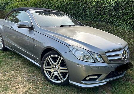 Mercedes-Benz E 200 CGI BlueEfficiency (207.448)