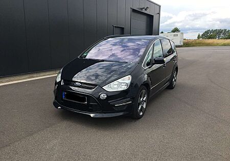 Ford S-Max 2.0 TDCi DPF Aut. Titanium S, 7-Sitzer, AHK