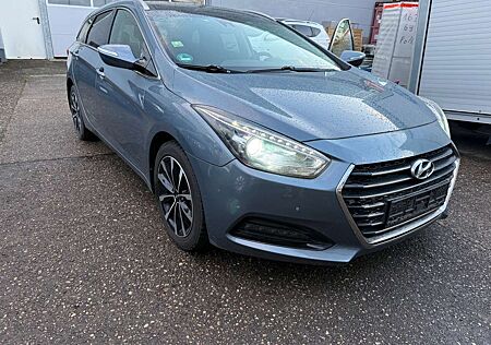 Hyundai i40 blue Style