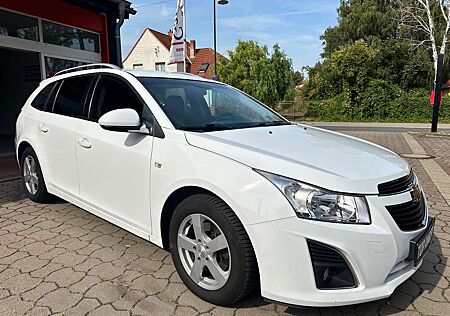 Chevrolet Cruze * Neuer Tüv u. 1Jahr Garantie *