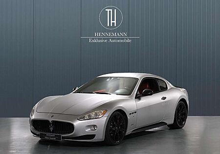 Maserati GranTurismo 4.7 V8 S*MC Sport Line*Carbon*BOSE*Kamera*