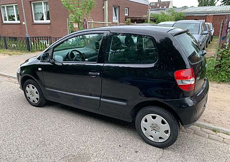 VW Fox Volkswagen 1.2L SR .ZN.Tüv NEU