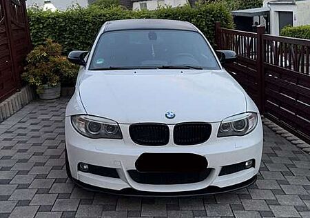 BMW 120d 120 Coupe M Paket ab Werk