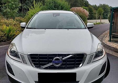 Volvo XC 60 XC60 D5 AWD Aut. Momentum