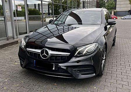 Mercedes-Benz E 200 (213.242) AMG / Night Paket 20"