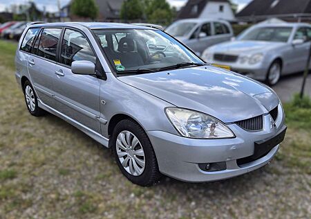 Mitsubishi Lancer Invite Kombi 1.6 Klima ZV e.FH AHK