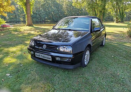 VW Golf Cabriolet Volkswagen Cabrio 2.0 Liter 115PS