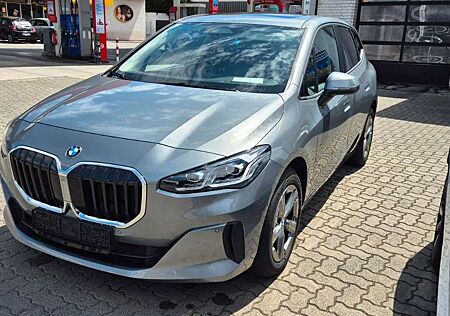 BMW 218 2 Active Tourer d/Leder/LivePlus/Pano/Kam.