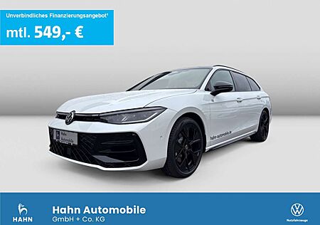 VW Passat Variant Volkswagen Passat R-Line 2,0TSI 4M 195kW PANO H&K AHK STHZG