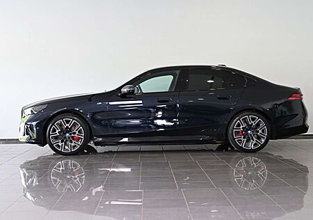 BMW i5 40 xDrive M Sport Pro AHK ACC B&O Leder Pano