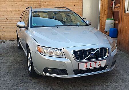 Volvo V70 2.4D Automatik, PDC, Volleder, Tempomat