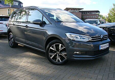 VW Touran Volkswagen 1.5TSi Comfortline 7-Sitzer Panorama LED