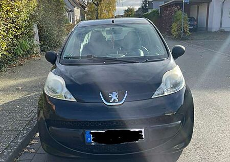 Peugeot 107 70 Filou