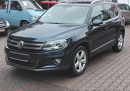 VW Tiguan Volkswagen Sport & Style BMT