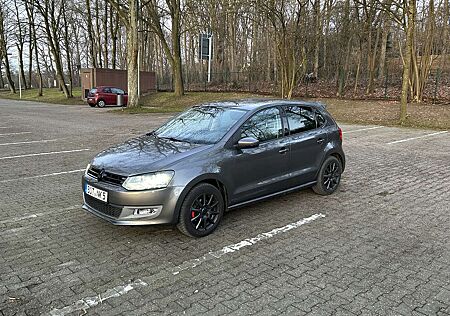 VW Polo Volkswagen 1.4 Team, R-Line Optik, Apple Carplay, Osram LED