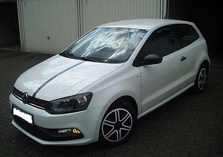 VW Polo Volkswagen "Edition" mit Euro 6 - penibel Rentner gepflegt