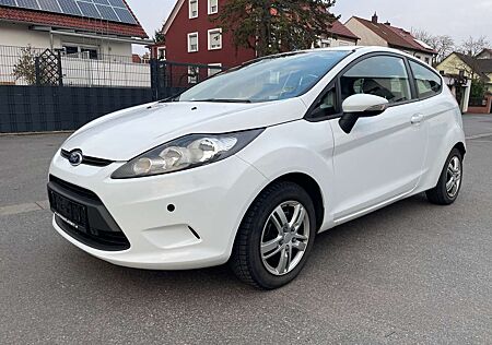 Ford Fiesta 1.4 Autom. TÜV NEU*SERV NEU*KLIMA*8fach bereift