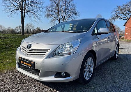 Toyota Verso 1.8 Travel*AUTOMATIK*NAVI*TÜV 10/2026*