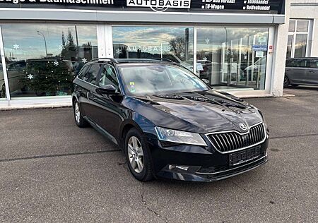 Skoda Superb Combi Ambition 4x4 DSG Automatik