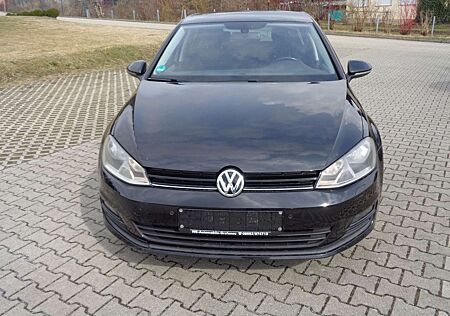 VW Golf Volkswagen VII Lim. Cup BMT