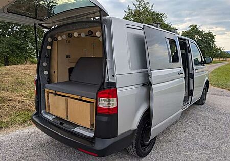 VW T5 Multivan Volkswagen Camper