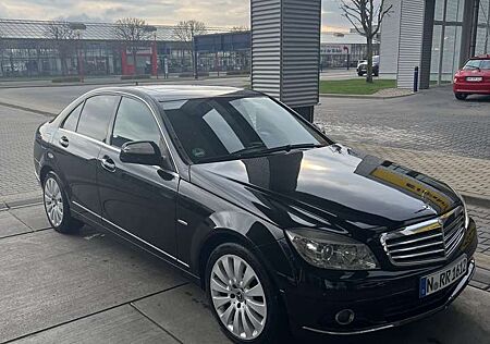 Mercedes-Benz C 320 CDI DPF 7G-TRONIC Elegance