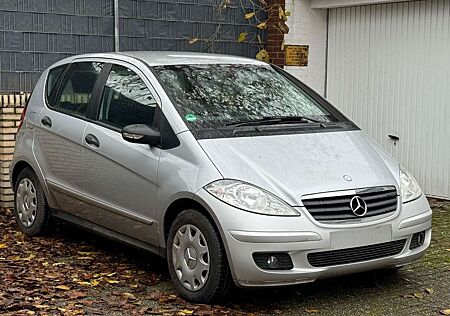 Mercedes-Benz A 150 A -Klasse Classig+SITZH.+KLIMA+CHECK HEFT