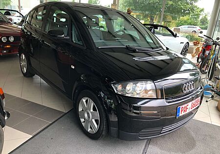 Audi A2 1.4 sorgfältig gewartet, TÜV neu!