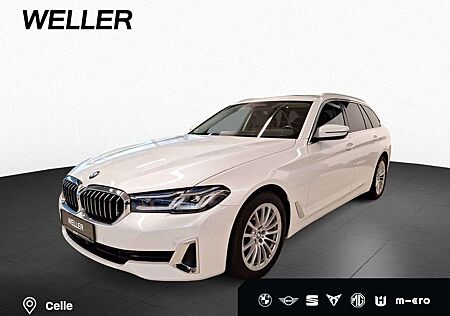 BMW 520 d Touring LuxuryLine PA+ ACC AHK RFK HUD Pano