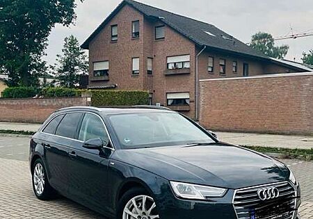 Audi A4 Avant 3.0 TDI S tronic sport