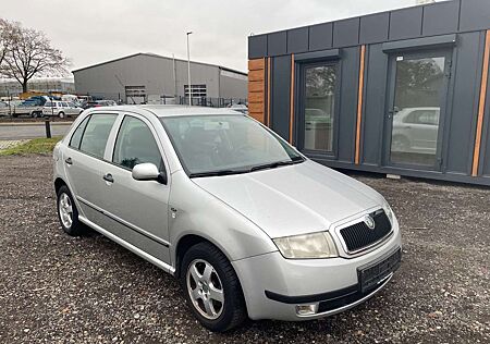 Skoda Fabia Comfort TÜV NEU/WENIG KILOMETER/2. HAND