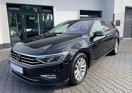 VW Passat Volkswagen Var. 2.0 TDI R Line-VIRT-PANO-IQ-AHK-H K-
