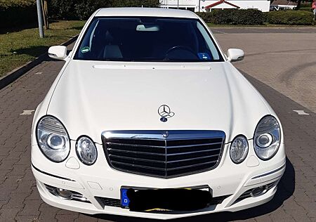 Mercedes-Benz E 350 (211.056)