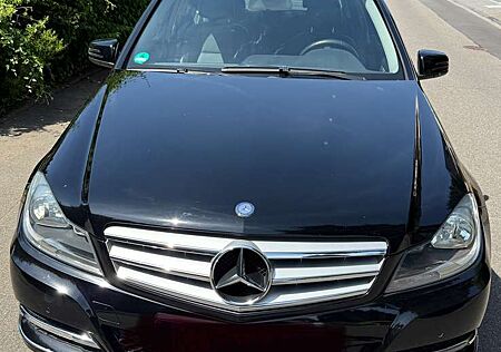 Mercedes-Benz C 250 CGI BlueEfficiency (204.047)
