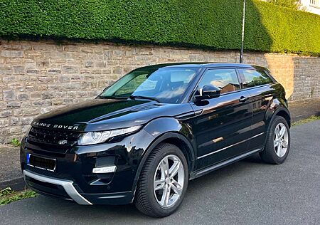 Land Rover Range Rover Evoque Coupé mit Panoramadach.
