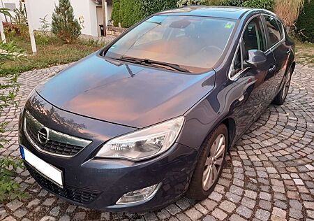 Opel Astra 1.6 Cosmo