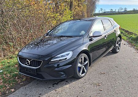 Volvo V40 D3 Geartronic RDesign