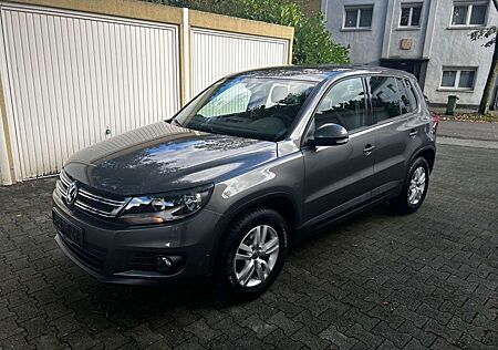 VW Tiguan Volkswagen 1.4 TSI Klimatronic, PDC, erst 45.000km