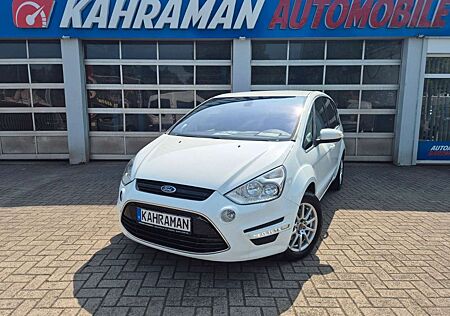 Ford S-Max Titanium
