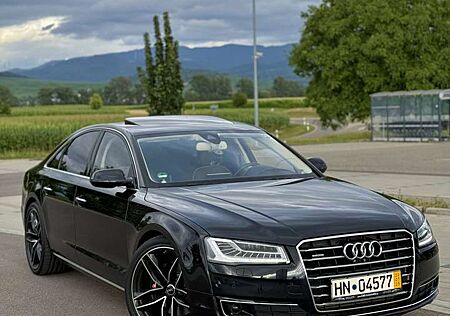 Audi A8 3.0 TDI DPF quattro tiptronic