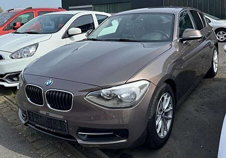 BMW 116 i Sport Line