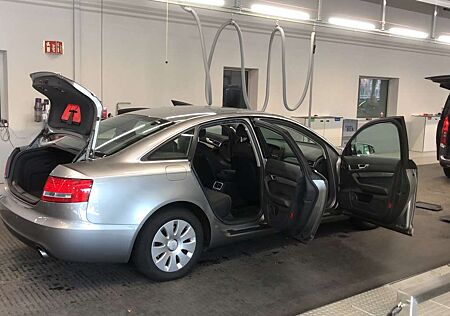 Audi A6 2.4