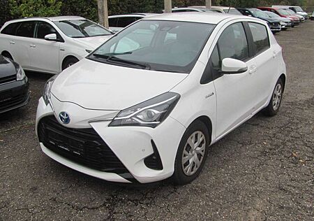 Toyota Yaris Hybrid 1.5 VVT-i Kamera/Klimaaut/Navi/SHZ