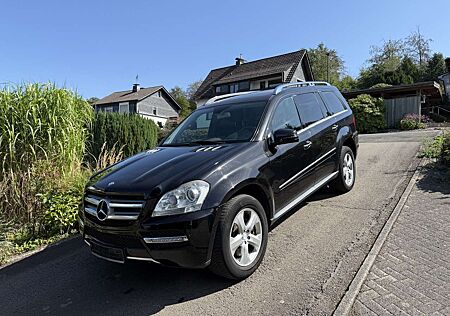 Mercedes-Benz GL 350 CDI BlueEfficiency 4Matic *VOLLAUSTATTUNG* *7 SITZER*