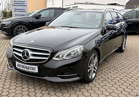 Mercedes-Benz E 400 T-Modell*AVANTAGRDE*360°*LEDER*SCHIEBEDACH