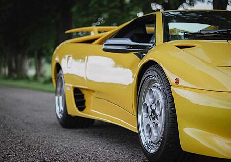 Lamborghini Diablo 5.7L V12