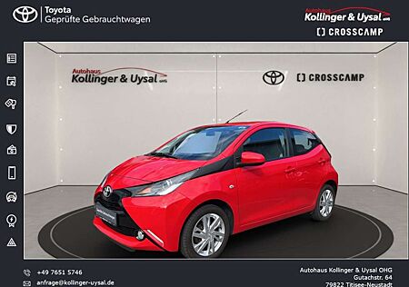 Toyota Aygo (X) x-play touch