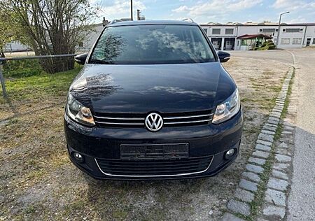 VW Touran Volkswagen 2.0 TDI DPF DSG Life