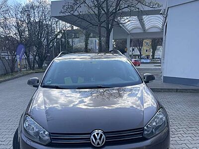 Volkswagen Golf Variant 1.6 TDI DPF Style